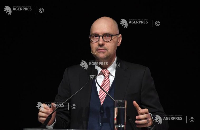 Modelul economic al României, bazat în ultimii ani în mare măsură pe consum, își arată limitele (consultant)