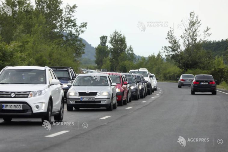 Infotrafic: Aglomerație pe Valea Prahovei și de la Constanța spre București