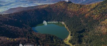 Harghita: Scădere semnificativă a numărului de turiști care vizitează Lacul Sfânta Ana