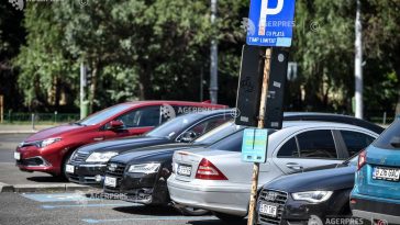 DNSC avertizează asupra unor tentative de fraudă prin sms cu taxe de parcare false