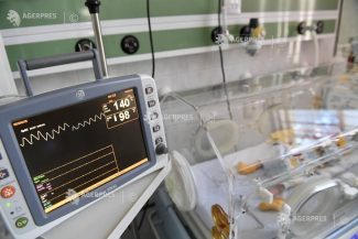 Nașteri prin cezariană/ Turcia sancționează peste 100 de medici (presă)