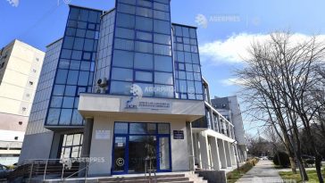 Blocajul ANCPI survine într-un moment de revenire a pieței rezidențiale; efectele se propagă în întreaga economie (analiști)