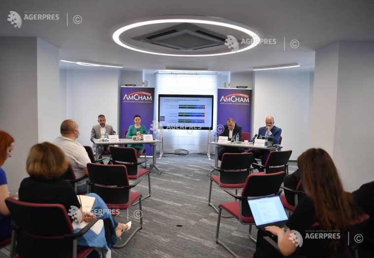 AmCham cere ca finalizarea la timp a PNRR și continuarea reformelor să primeze în exercitarea oricărui mandat politic și guvernamental
