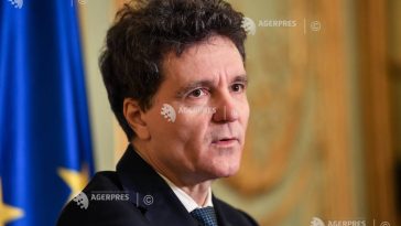 UPDATE Nicușor Dan: În momentul de față nu există un prim-ministru care să strângă majoritatea
