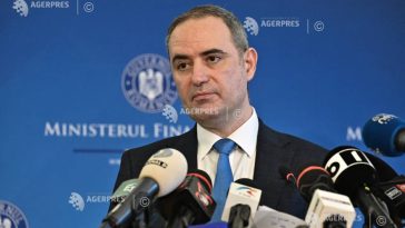 Decizia agenției Fitch privind ratingul de credit suveran al României va fi publicată oficial în 31 iulie