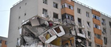 PMB: Constructorul se pregătește pentru a începe să pună în siguranță blocul din Rahova afectat de explozie