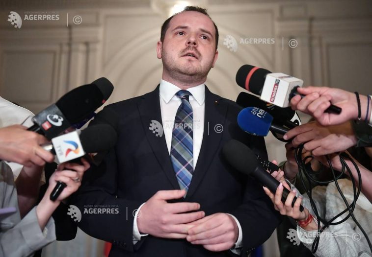 Rogobete: Am depus un amendament prin care posturile din sănătate să fie exceptate de la blocarea angajărilor