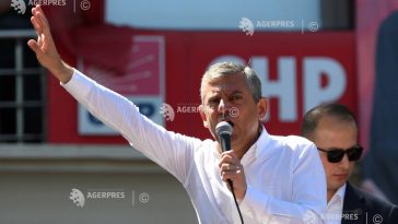Turcia: Liderul opoziției, Ozgur Ozel, fondează o nouă mișcare împreună cu zeci de deputați ai CHP