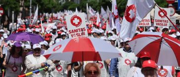 Federația SANITAS obține în instanță suspendarea procedurii pe proiectul legii salarizării