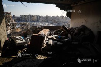 O sursă Hamas afirmă că grupul va anunța dizolvarea guvernului său din Fâșia Gaza
