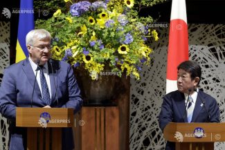 Japonia își reafirmă sprijinul pentru Kiev în timpul vizitei la Tokio a ministrului ucrainean de externe