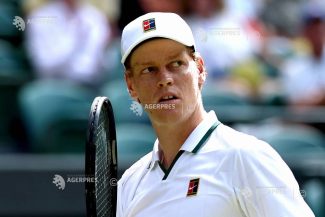 Tenis: Sinner și Djokovic s-au calificat în optimi de finală la Wimbledon