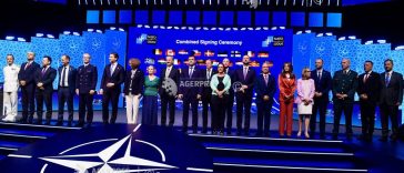 MApN: Memorandumuri în domeniul apărării aeriene și antirachetă – semnate la Forumul Industriei de Apărare desfășurat la Summitul NATO