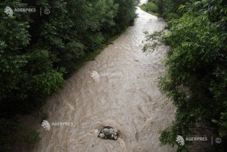 Cod galben de viituri și posibile inundații locale în cinci județe din nordul țării