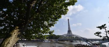 Turnul Eiffel, muzeele Luvru și Orsay se închid mai devreme din cauza caniculei