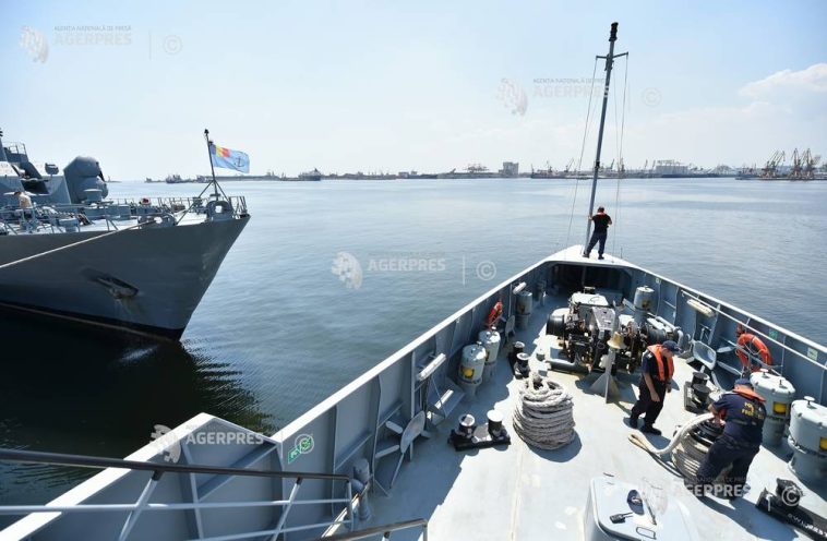 Peste 400 de persoane salvate în Marea Mediterană de polițiști de frontieră români de la începutul anului, în misiuni FRONTEX