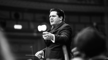 Concert-eveniment sub bagheta maestrului Cristian Măcelaru, în deschiderea Concursului Internaţional „George Enescu” 2026