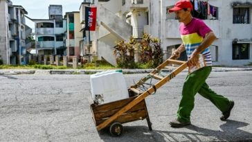 Preşedintele Miguel Diaz-Canel acuză SUA că vor să-şi ”însuşească” Cuba, la marcarea a 73 de ani de la luarea cu atac a cazărmii de la Moncada de către Fidel Castro, considerat drept începutul luptei revoluţionare. El denunţă o ”politică genocidară” a lui