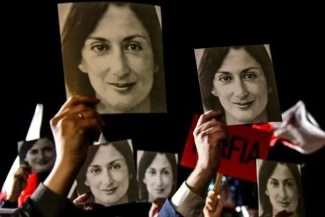 Procesul împotriva presupusului comanditar al asasinării jurnalistei Daphne Caruana Galizia a început în Malta, anunţă avocatul familiei şi unul dintre fiii acesteia