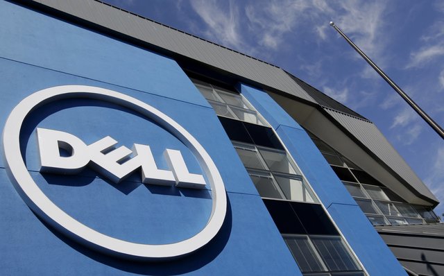 Trump promovează Dell de la Casa Albă după deschiderea bursei, iar acţiunile companiei urcă puternic