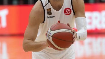 Baschet masculin: Dinamo Bucureşti va juca în preliminariile FIBA Europe Cup şi CSM Oradea în grupe, dacă este eliminată din Liga Campionilor