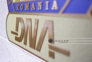 Fostul ofiţer de poliţie judiciară din DNA Marius Moise, achitat definitiv în dosarul în care era acuzat de luare de mită, folosirea de informaţii nedestinate publicităţii şi favorizarea făptuitorului
