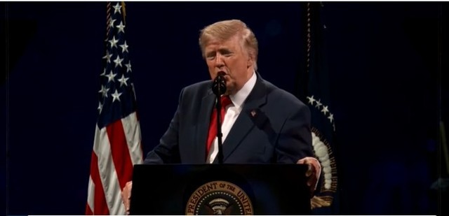 Trump, de Ziua Independenţei SUA: Sărbătorim triumful libertăţii asupra tiraniei, victoria libertăţii asupra opresiunii şi triumful durabil al spiritului american – VIDEO