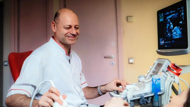 Dr. George Marinescu