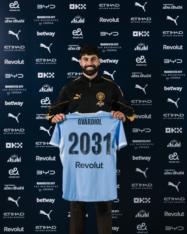 Manchester City: Fundaşul croat Josko Gvardiol şi-a prelungit contractul