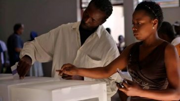 Haiti anunţă alegeri prezidenţiale, legislative şi locale la sfârşitul anului, condiţionate de o întoarce la securitate, după ce un prim tur de scrutin prevăzut la 30 august a devenit caduc