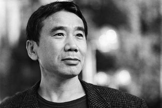 Haruki Murakami nu se teme de concurenţa inteligenţei artificiale, deoarece „procesul său de scriere este complet diferit”