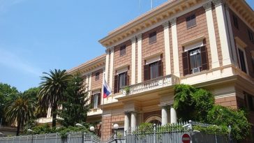 Doi agenţi ai spionajului rus, ataşaţi militari, expulzaţi de Italia, la două zile după arestarea a doi foşti spioni italieni acuzaţi de colaborare cu Mocova. Ruşii au colectat date despre SAMP/T şi Aster şi s-au interesat de Misiunea NATO în Bulgaria