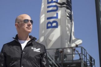 Blue Origin, compania lui Jeff Bezos, este evaluată la 130 de miliarde de dolari în prima sa rundă de finanţare externă