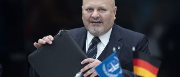 Procurorul-şef al Curţii Penale Internaţionale, britanicul Karim Khan, a fost demis din funcţie pe fondul acuzaţiilor de hărţuire sexuală