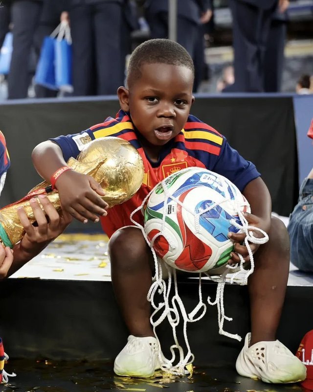 Cupa Mondială: fratele mai mic al lui Lamine Yamal a făcut spectacol după victoria Spaniei – VIDEO