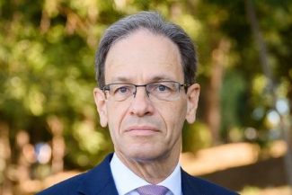 Ambasadorul Germaniei la Chişinău, acuzat că neagă identitatea românească a Basarabiei / Hubert Knirsch: Eu aş pune sub semnul întrebării ceea ce aţi spus despre Republica Moldova, că avem aceeaşi limbă, avem aceeaşi religie ca şi România