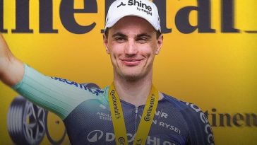 Turul Franţei: Debutantul olandez Kooij a câştigat etapa a cincea, cu un final haotic