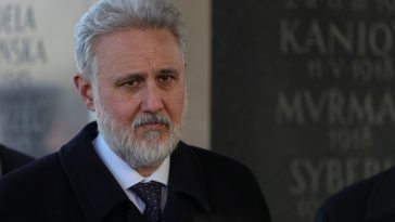 Marius Lazurca: Preşedintele ne-a trimis, pe mine şi pe şeful Apărării din România, la Washington DC pentru a ne întâlni cu administraţia Trump şi cu liderii Congresului, pentru discuţii privind consolidarea securităţii la Mărea Neagră