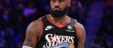 LeBron James va juca pentru Philadelphia 76ers. Va fi al 24-lea său sezon în NBA