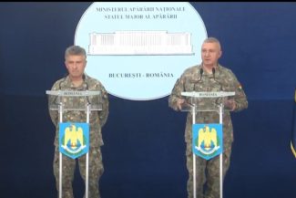 DRONĂ DOBORÂTĂ ÎN BUZĂU – Comandantul operaţiunii explică amânarea doborârii dronei: Sunt mai importante siguranţa populaţiei şi siguranţa elementelor de infrastructură decât momentul în care doborâm o ţintă