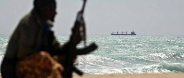 Reuters: Iranul le-a cerut rebelilor Houthi din Yemen să închidă accesul către Marea Roşie în cazul în care SUA vor ataca reţeaua electrică a ţării