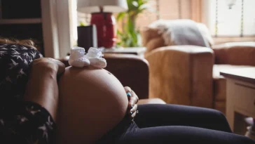 Turcia sancţionează peste 100 de ginecologi care efectuau constant cezariene