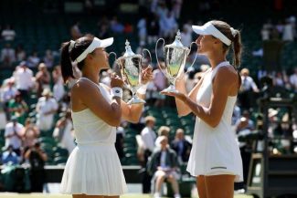 Guo şi Mladenovic au câştigat primul lor titlu de Grand Slam ca pereche la Wimbledon, la dublu feminin / Performanţa lui Mladenovic