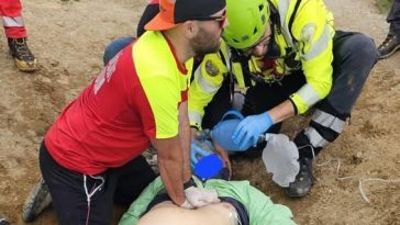 Bucureştean de 64 de ani, mort în apropierea Vârfului Caraiman în urma unui stop cardio-respirator/ Echipa de serviciu de pe Platoul Bucegi a încercat să-l resusciteze folosind inclusiv un defibrilator, însă fără succes