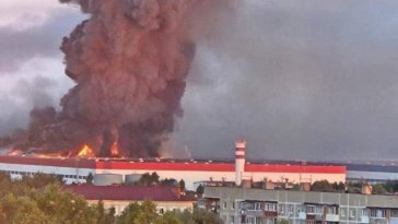Peste 400 de drone ucrainene lansate către Moscova, anunţă primarul Serghei Sobianin