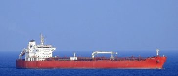 Rebelii huthi din Yemen anunţă că au atacat cu mai multe rachete balistice un petrolier saudit, NCC GHAZAL, pe care-l acuză că a ”încălcat blocada navală” pe care au impus-o la marea Roşie, determinându-l să se întoarcă din drum