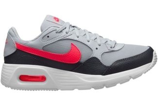 7-Eleven dă în judecată Nike, acuzând că noul Air Max copiază identitatea vizuală a celebrului lanţ de magazine
