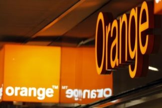 Franţa vinde o parte din participaţia deţinută la Orange, printr-o ofertă accelerată de acţiuni