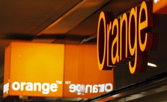 Franţa vinde o parte din participaţia deţinută la Orange, printr-o ofertă accelerată de acţiuni