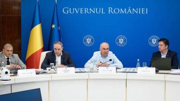 Ilie Bolojan şi Alexandru Nazare, întâlnire cu operatorii majori de pe piaţa carburanţilor din România: S-a discutat despre posibilitatea unei noi intervenţii legislative, în funcţie de evoluţia preţului carburanţilor în următoarele săptămâni